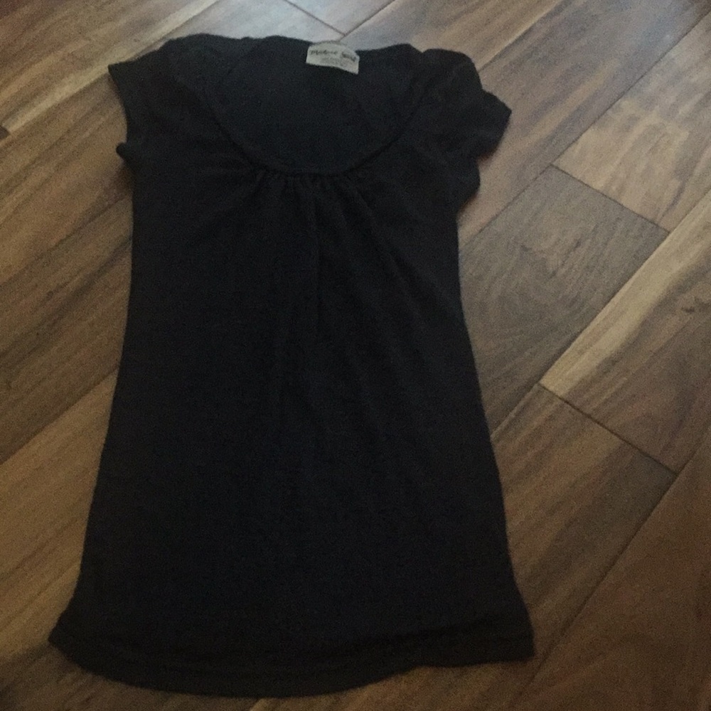 Michael stars black cap sleeve top